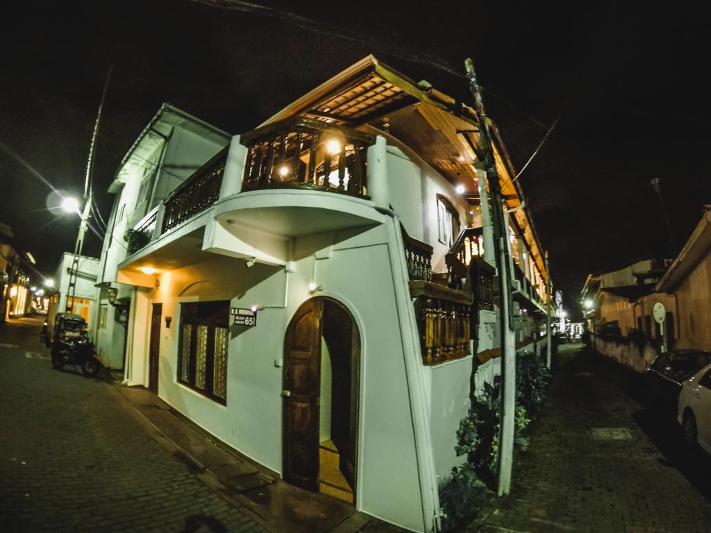 Wijenayake'S - Beach Haven Guest House - Galle Fort 외부 사진