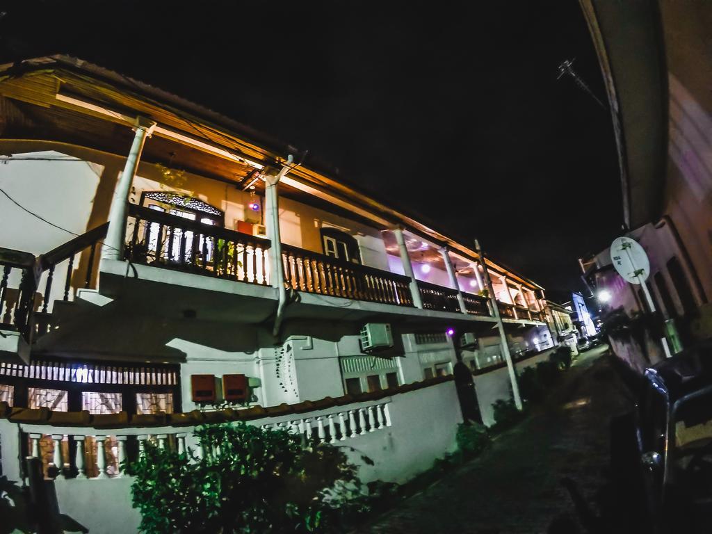 Wijenayake'S - Beach Haven Guest House - Galle Fort 외부 사진