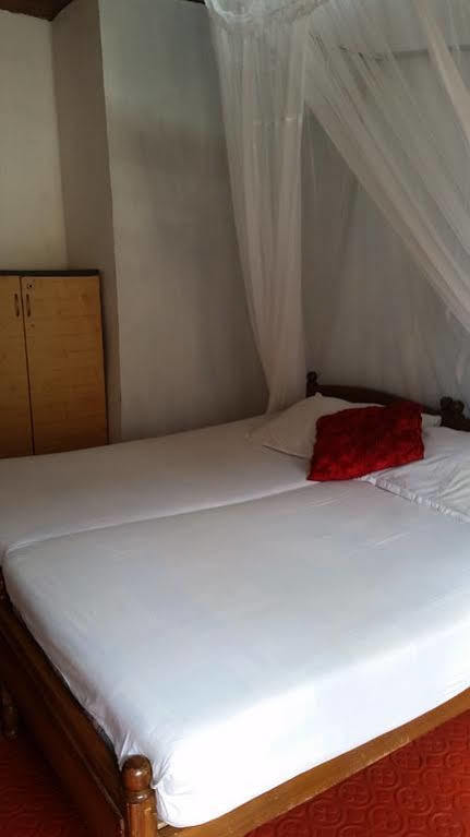 Wijenayake'S - Beach Haven Guest House - Galle Fort 외부 사진