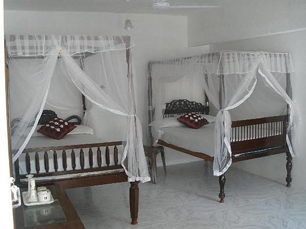 Wijenayake'S - Beach Haven Guest House - Galle Fort 외부 사진